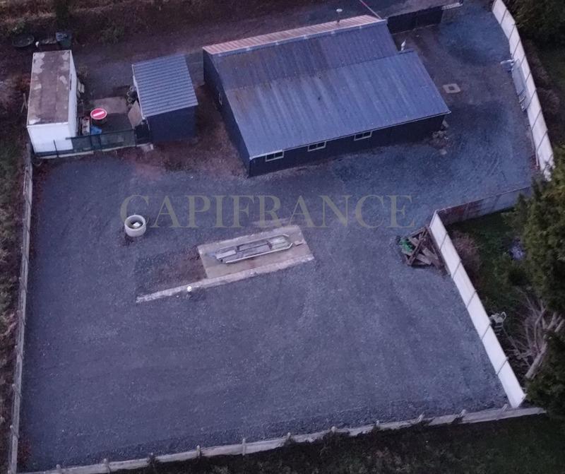 Local d'activité / Entrepôt - 140 m² - 1 pièce