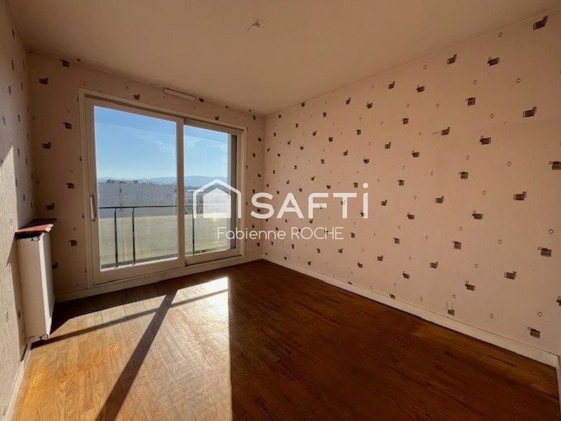 Appartement - 93 m² - 4 pièces