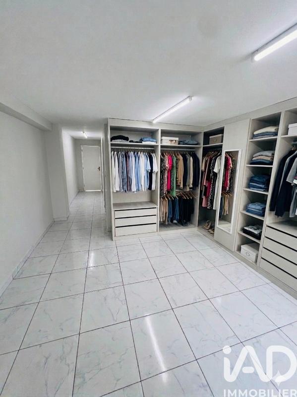 Maison - 175 m² - 8 pièces