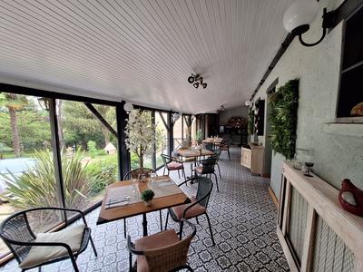 Maison traditionnelle - 430 m² - 17 pièces