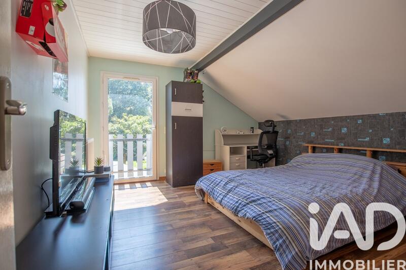 Maison - 130 m² - 7 pièces