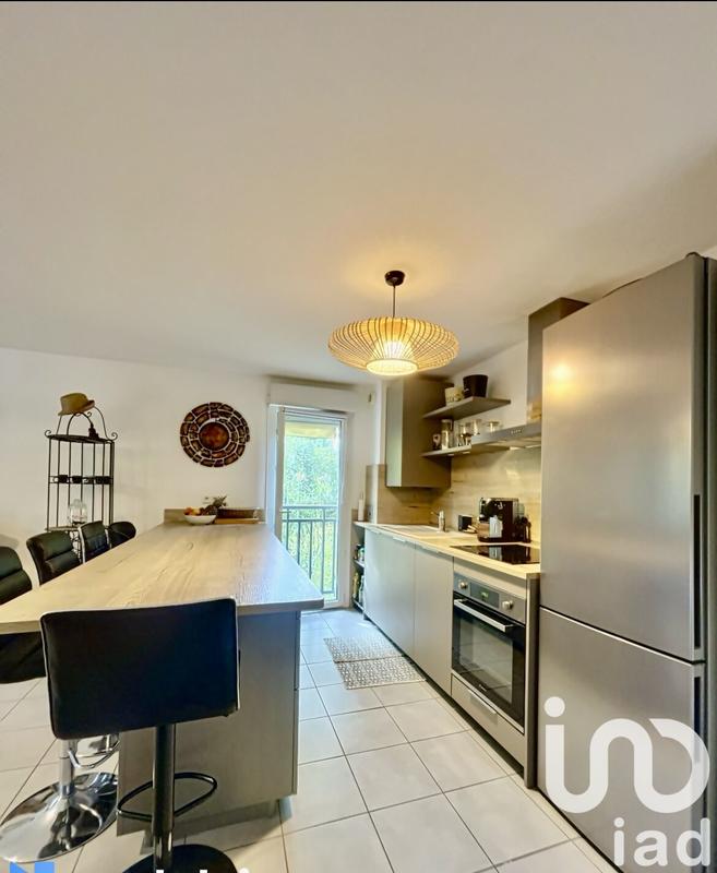 Appartement - 64 m² - 3 pièces