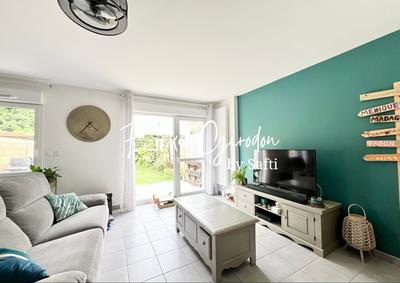 Maison - 94 m² - 4 pièces