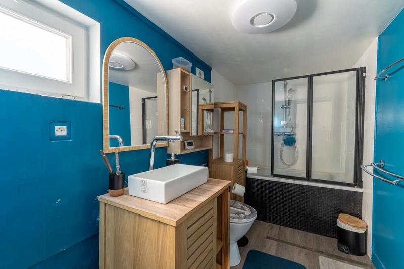 Maison - 85 m² - 5 pièces