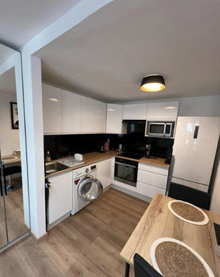 Studio - 20 m² - 1 pièce