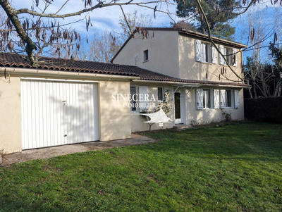 Maison - 153 m² - 7 pièces