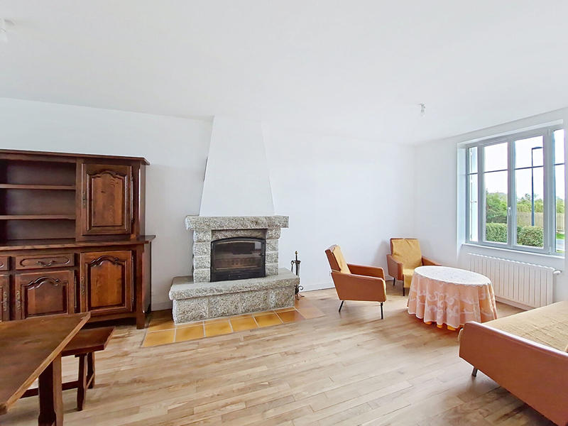 Maison - 80 m² - 5 pièces