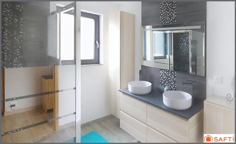 Maison - 100 m² - 4 pièces