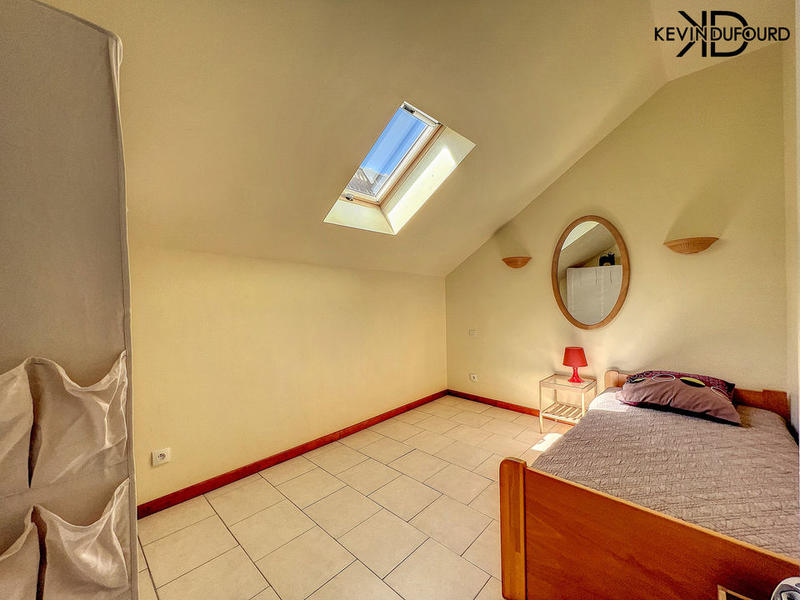 Appartement - 85 m² - 4 pièces