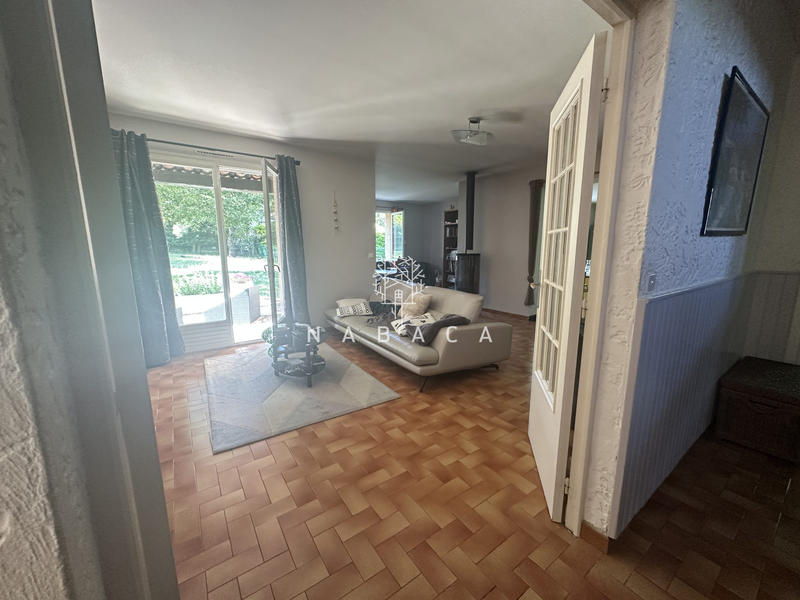 Maison - 180 m² - 5 pièces