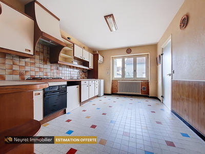 Maison de village - 125 m² - 7 pièces