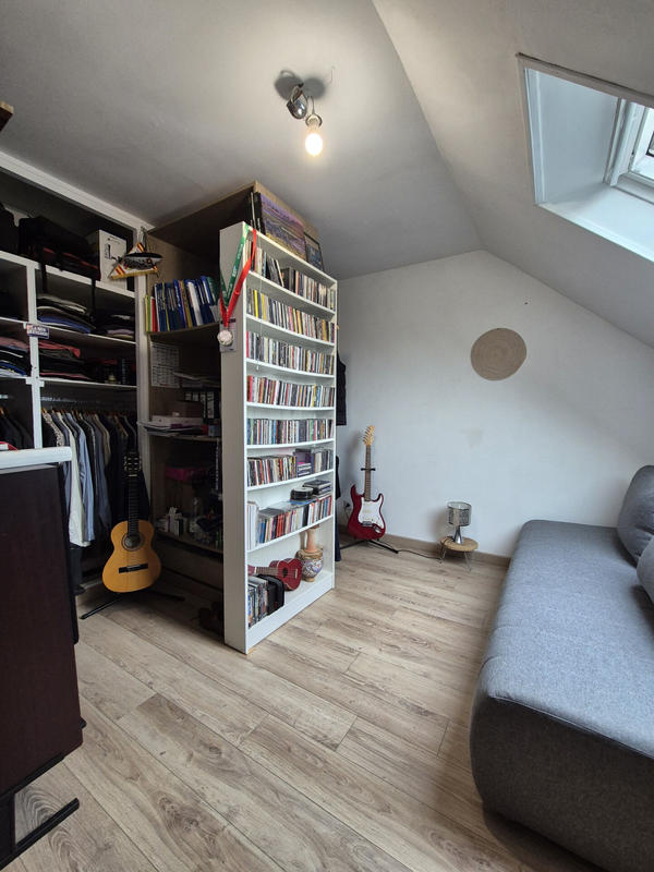 Maison - 90 m² - 5 pièces