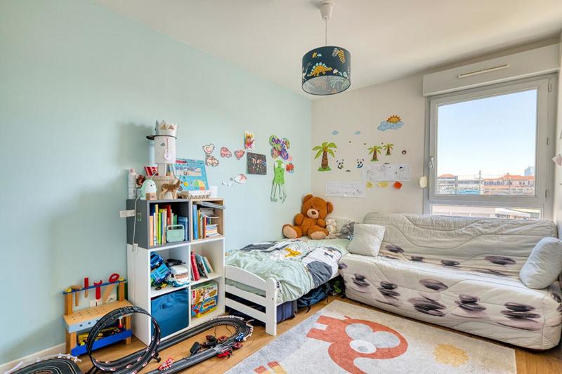 Appartement - 87 m² - 4 pièces