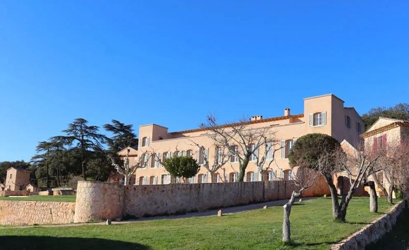 Manoir - 1 575 m² - 20 pièces