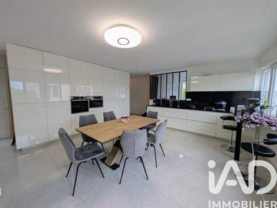 Appartement - 150 m² - 6 pièces