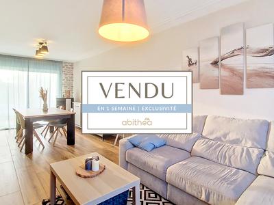 Maison - 98 m² - 4 pièces