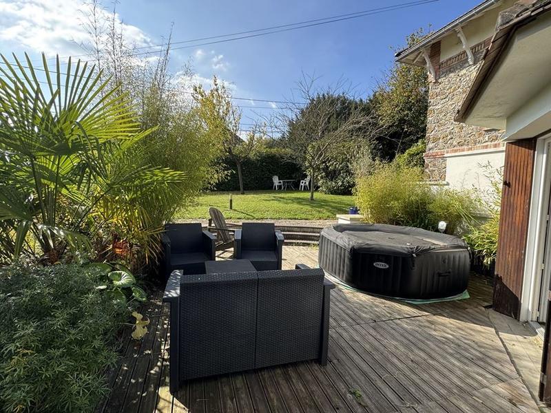 Maison en pierre - 120 m² - 6 pièces