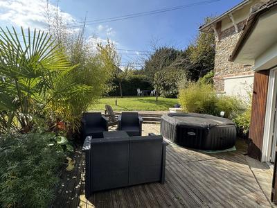 Maison en pierre - 120 m² - 6 pièces