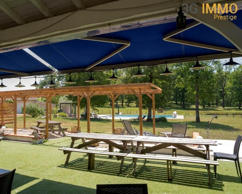 Château - 540 m² - 17 pièces