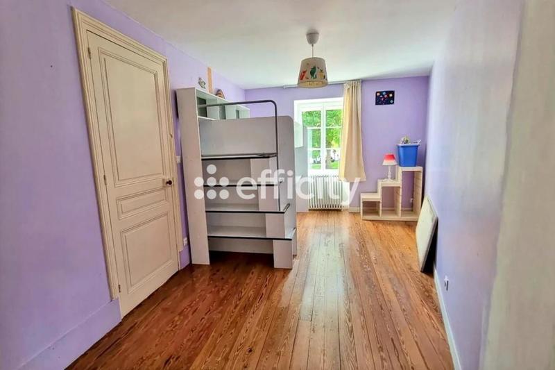 Maison en pierre - 175 m² - 7 pièces