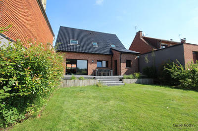 Maison - 136 m² - 4 pièces