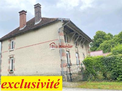 Maison - 182 m² - 6 pièces