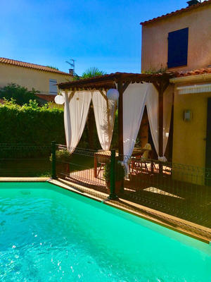 Maison - 98 m² - 4 pièces