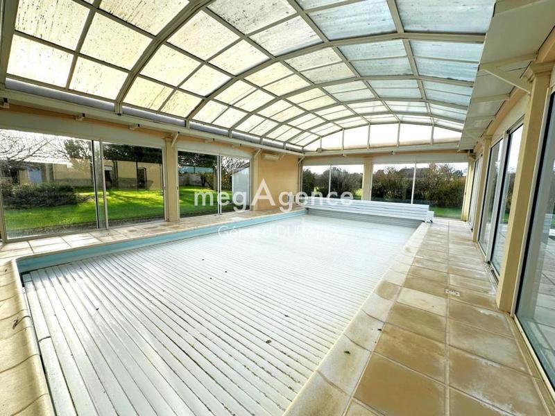 Maison - 322 m² - 7 pièces