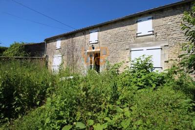 Maison de village - 144 m² - 6 pièces