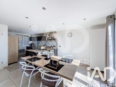 Maison - 128 m² - 5 pièces