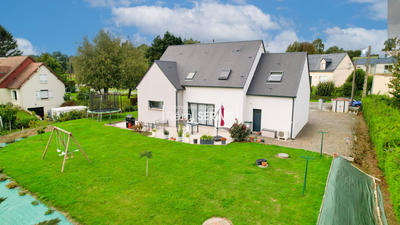 Maison - 163 m² - 6 pièces