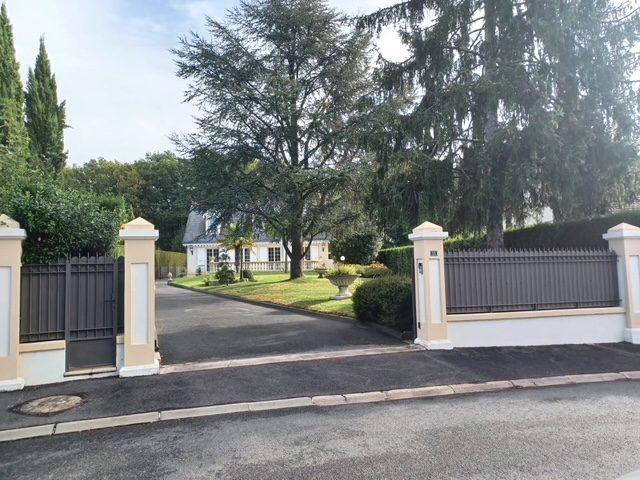 Maison - 111 m² - 5 pièces