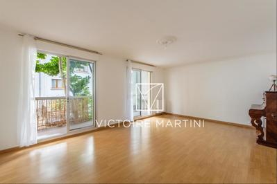 Appartement - 84 m² - 4 pièces