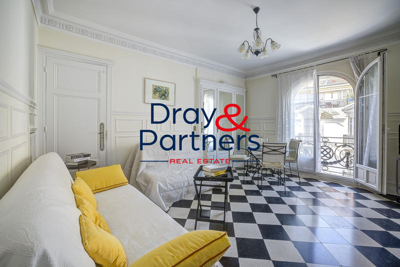 Appartement - 65 m² - 2 pièces