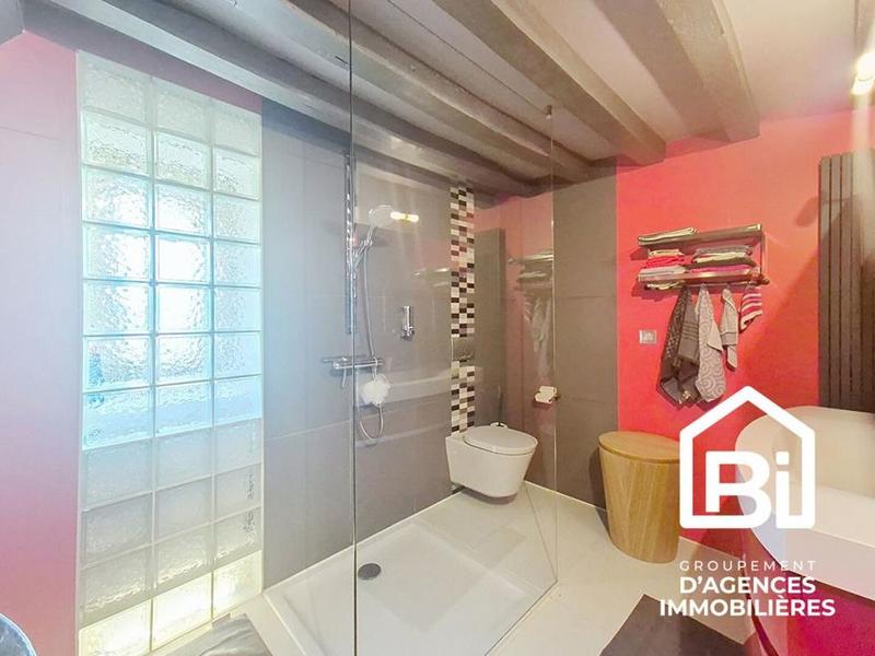 Maison - 160 m² - 7 pièces