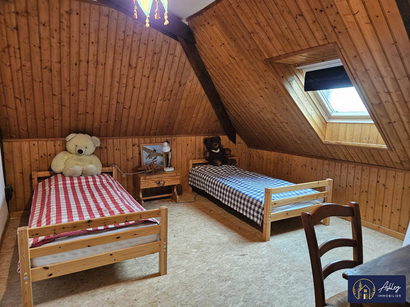 Maison ancienne - 170 m² - 9 pièces