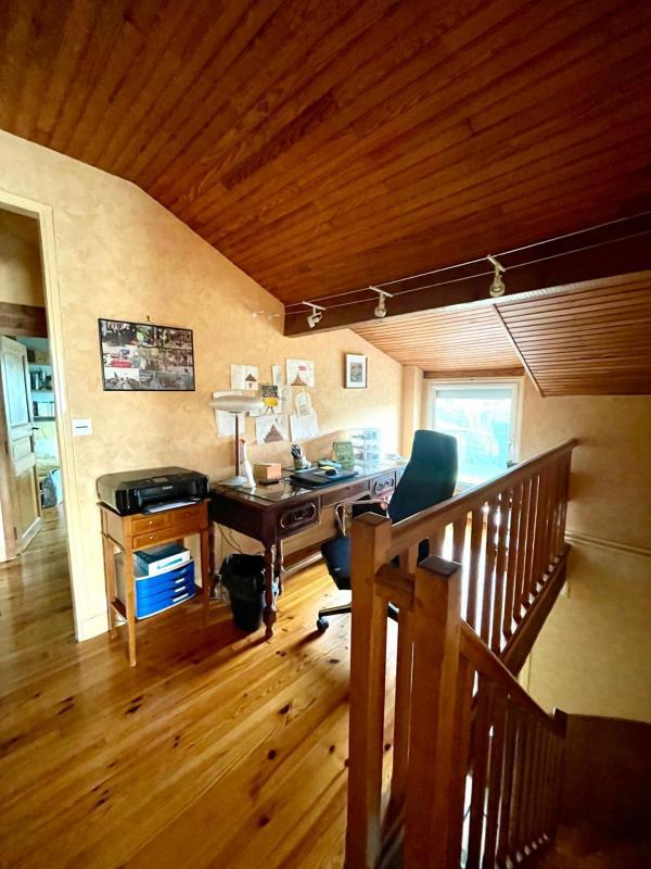 Maison - 145 m² - 6 pièces