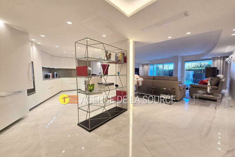 Appartement - 135 m² - 5 pièces