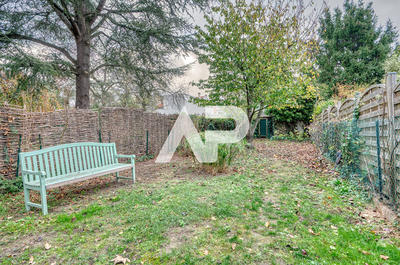 Maison - 165 m² - 7 pièces