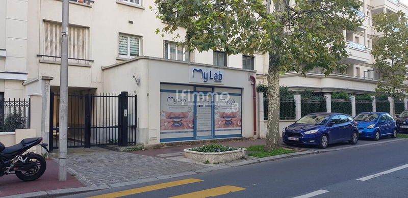 Local commercial - 76 m²