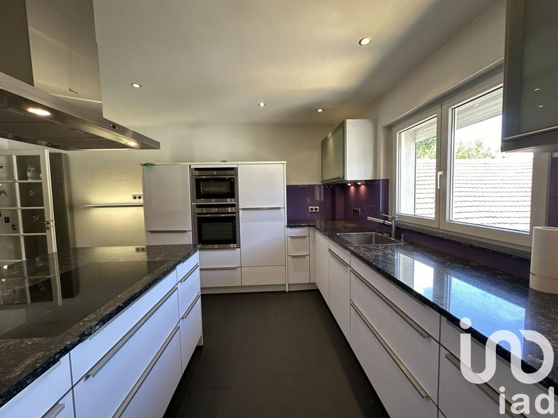 Appartement - 209 m² - 5 pièces