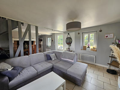 Maison - 94 m² - 4 pièces