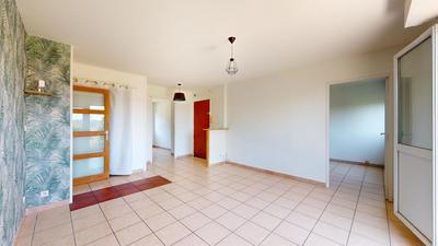 Appartement - 75 m² - 4 pièces