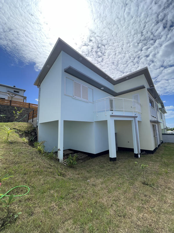 Maison - 97 m² - 4 pièces