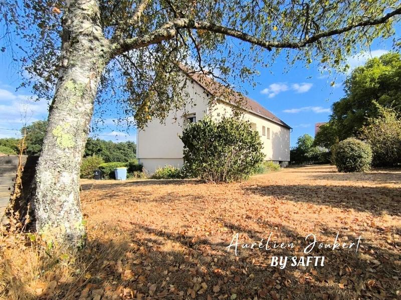 Maison - 151 m² - 6 pièces