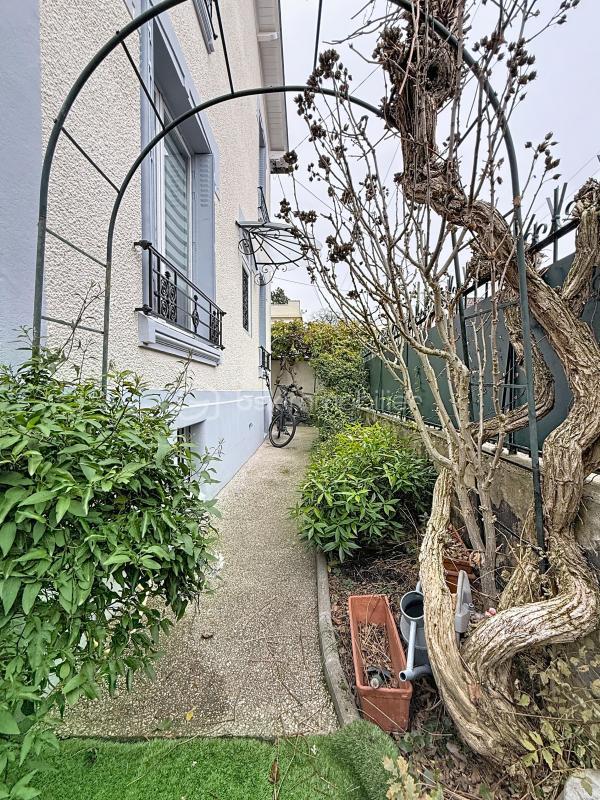 Maison - 89 m² - 5 pièces