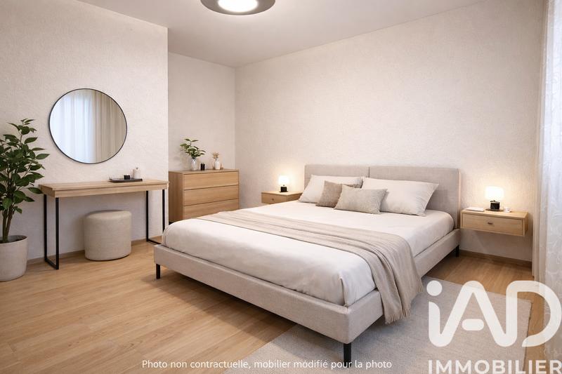 Maison - 88 m² - 4 pièces