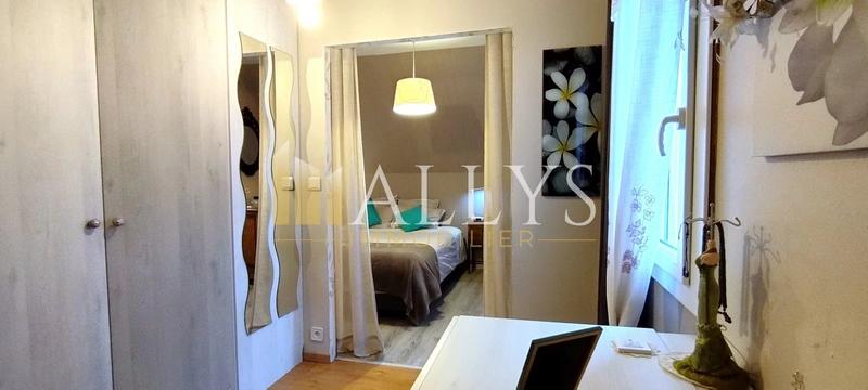 Maison - 122 m² - 7 pièces