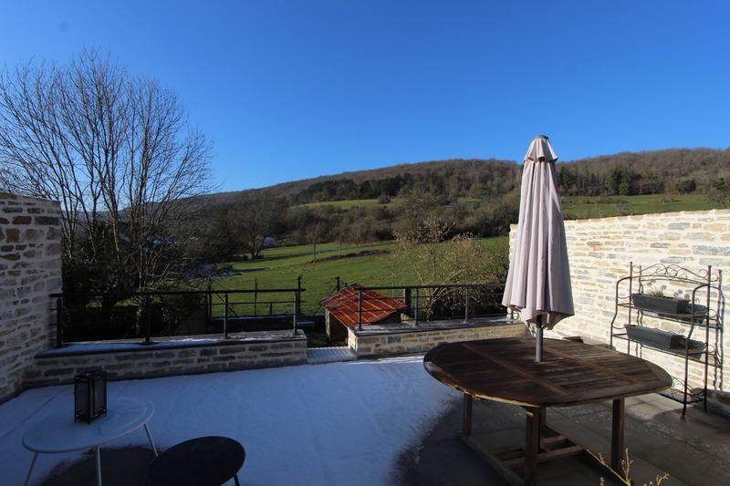 Maison en pierre - 110 m² - 6 pièces