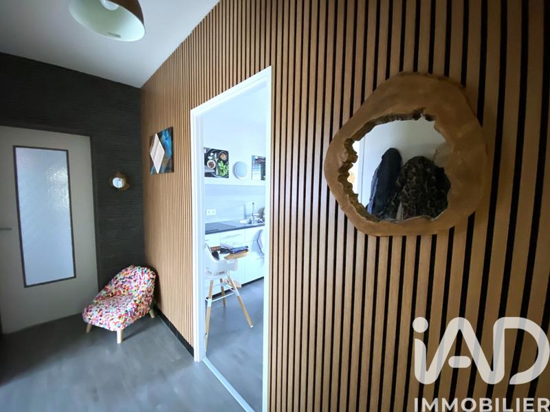 Maison - 94 m² - 6 pièces